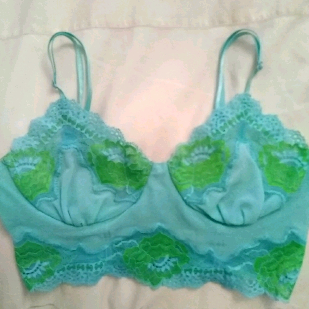 Gossamer blue and green bra size 34